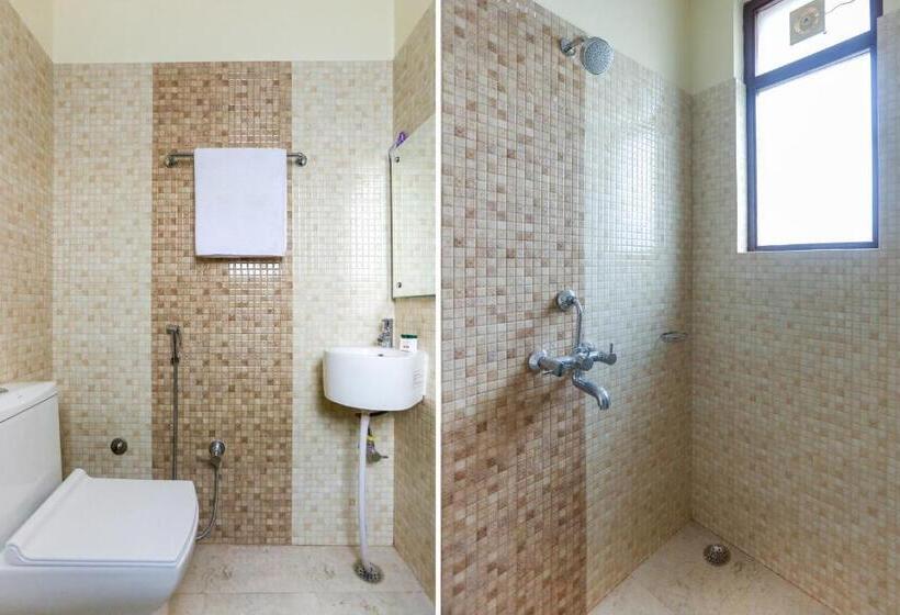 בית מלון כפרי Flagship 48731 Pradeep Hostel