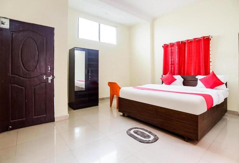 Отель Flagship Dream Stay