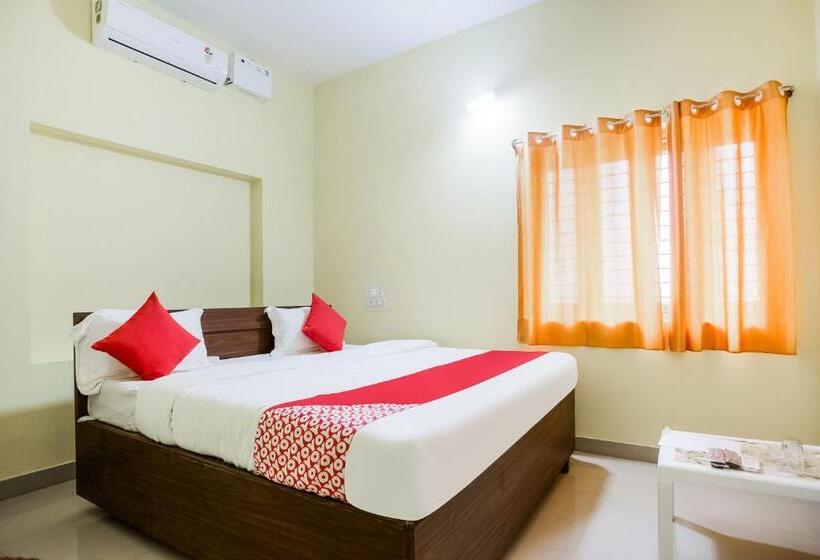 Отель Flagship Dream Stay