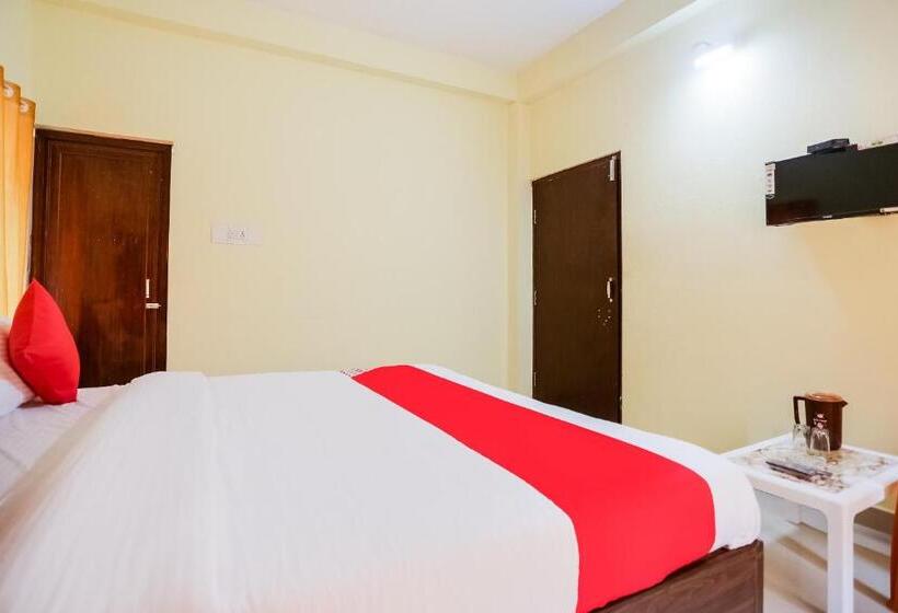 Отель Flagship Dream Stay