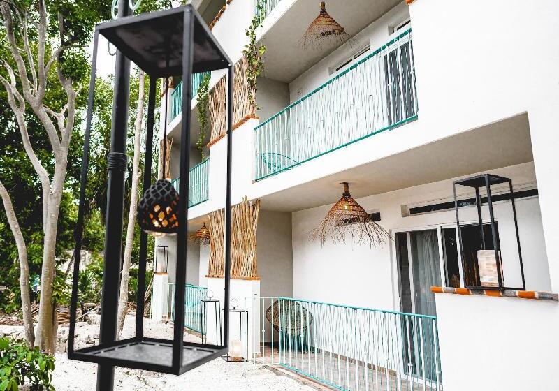 ホテル La Tulumeña