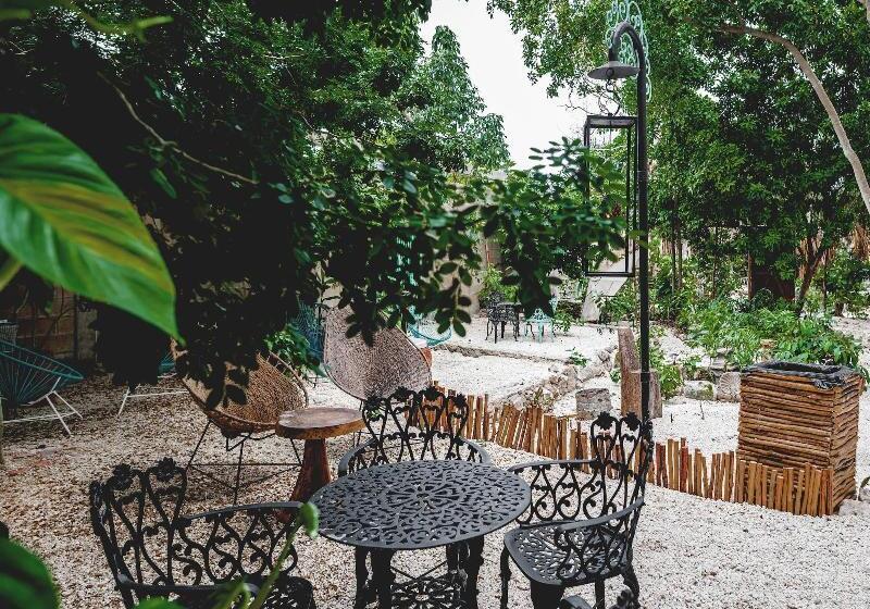 ホテル La Tulumeña