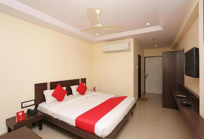 فندق Oyo 22040  Central Plaza