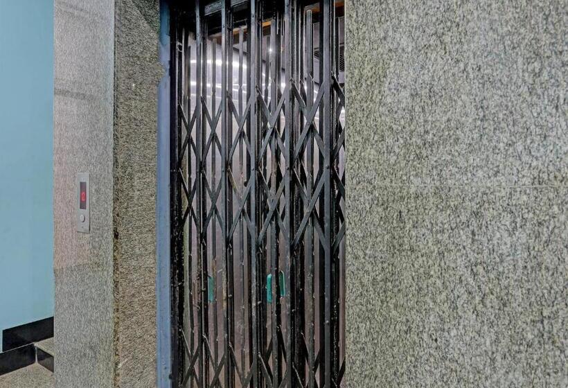 Hotel O Aarshi Palace