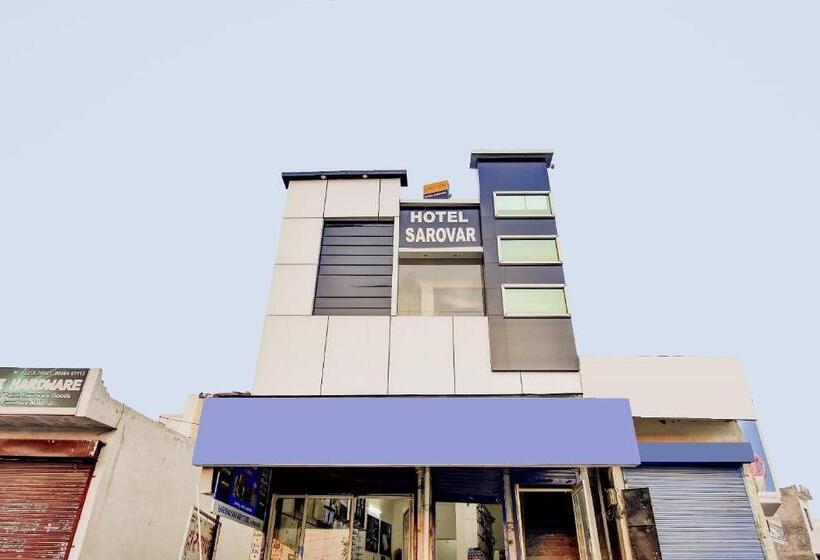 בית מלון כפרי Oyo 72793  Sarovar