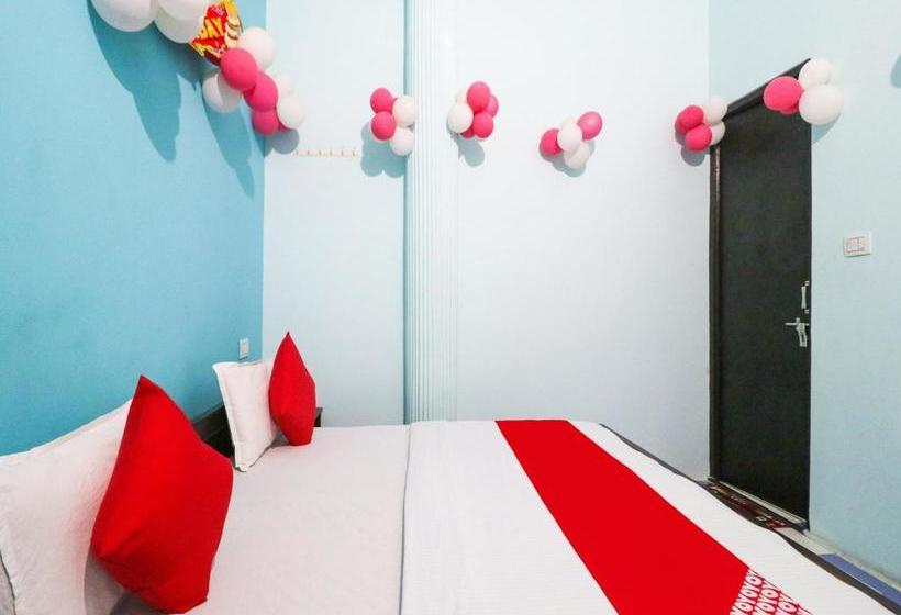 فندق Oyo 73552 The Nakshatra