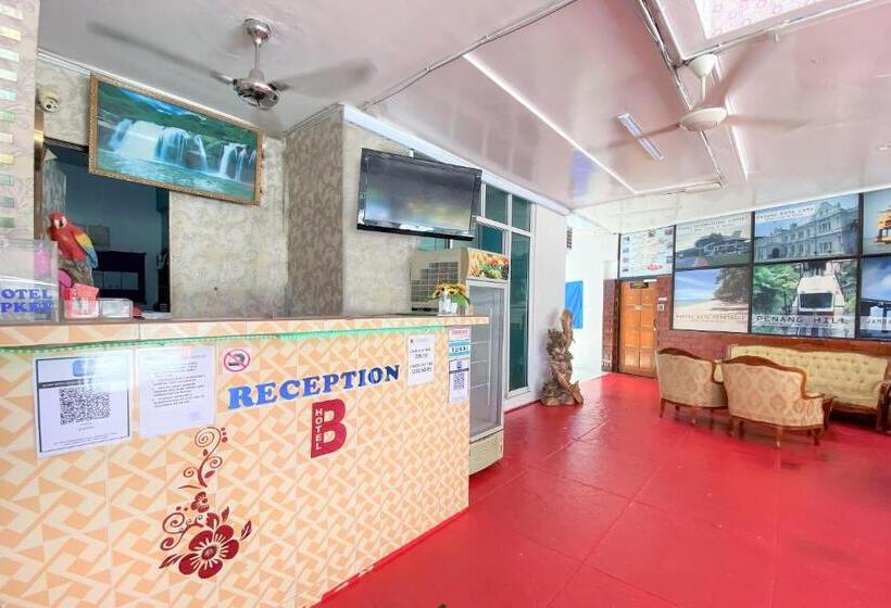 בית מלון כפרי Oyo 89540 B  Penang