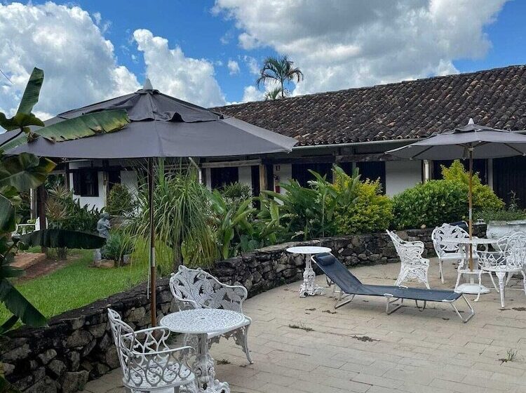 فندق Pousada Minas Goiás
