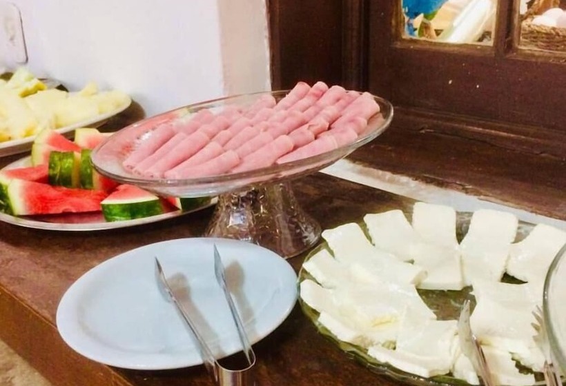 فندق Pousada Minas Goiás