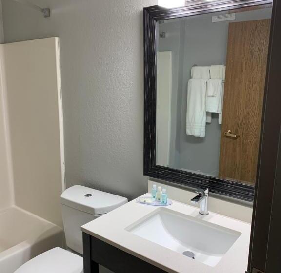 فندق Quality Inn Owatonna Near Medical Center