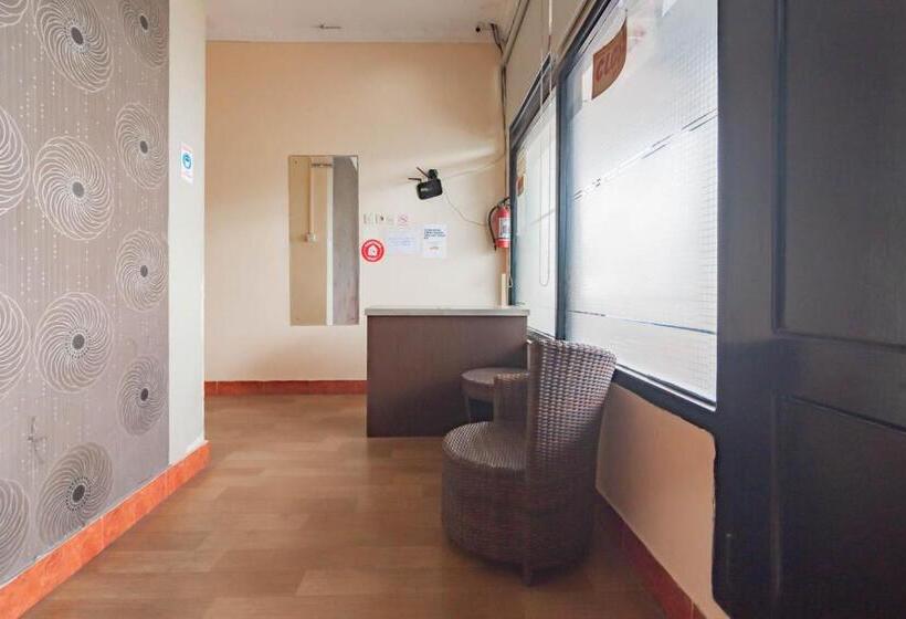 هتل Reddoorz Near Pasar Klandasan Balikpapan