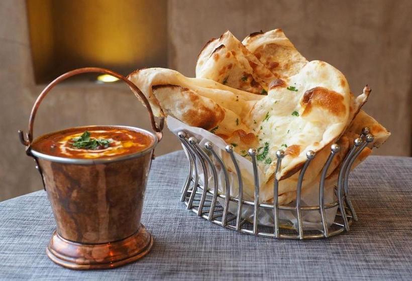 酒店 Spot On 75686 Royal Stay