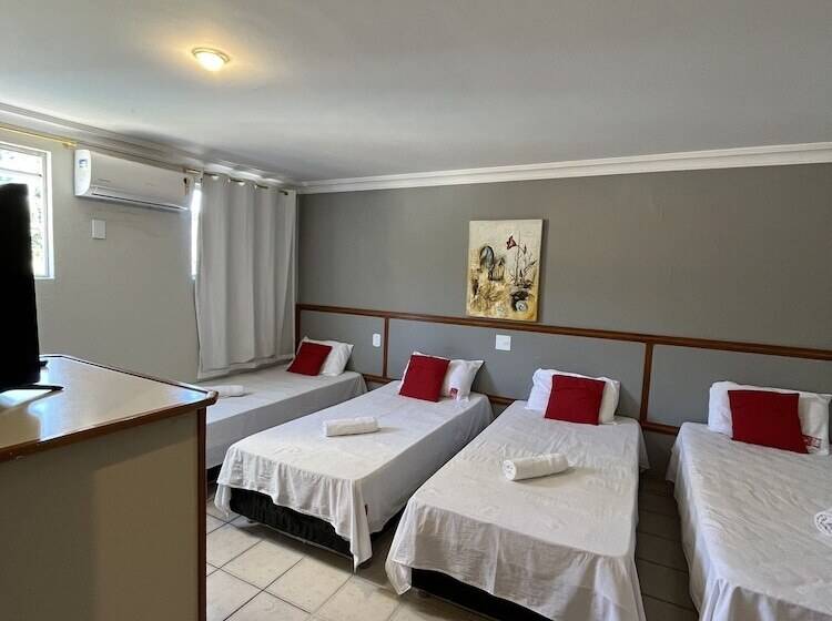 Отель Teófilo Otoni