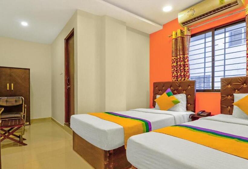 Itsy Hotels Carnival Inn