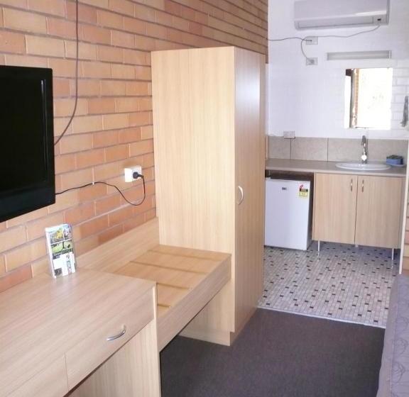 מוטל Grong Grong Motor Inn