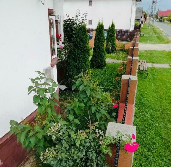 ペンション Casa Emilia