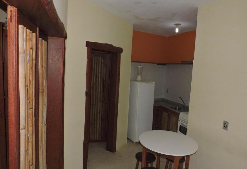 بنسيون Moradas Embauva