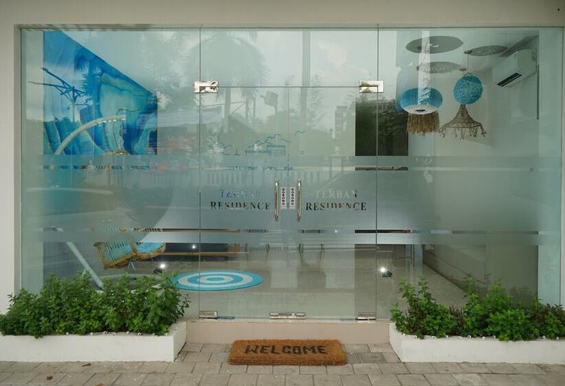 ペンション Reddoorz Plus @ Terban Residence