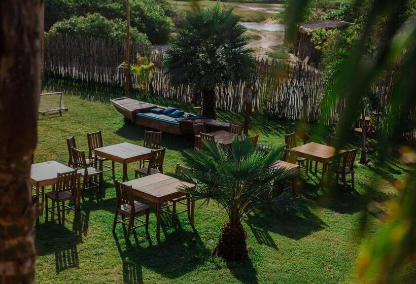 بنسيون Vila Aty Lodge