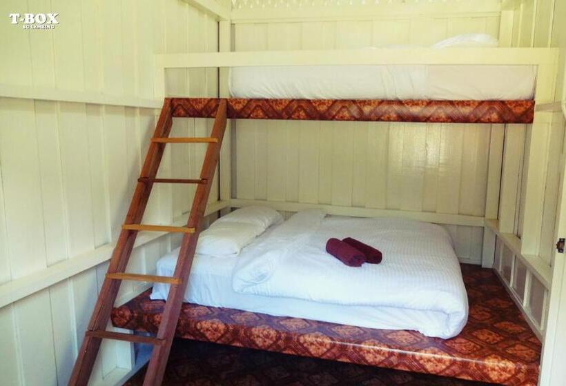 אתר נופש T-box Sungai Lembing