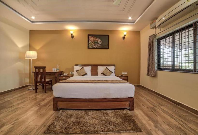 Tadoba Tiger King Resort