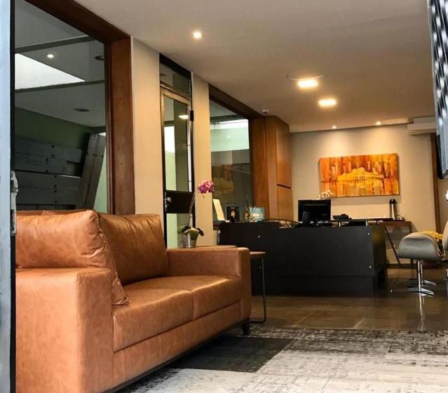 Apart Hotel Garibaldi