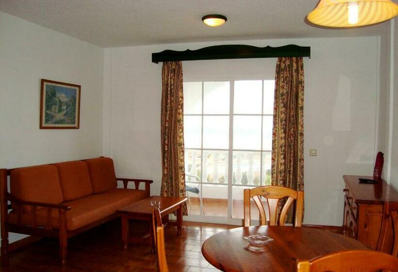 Apartamentos Castell Sol