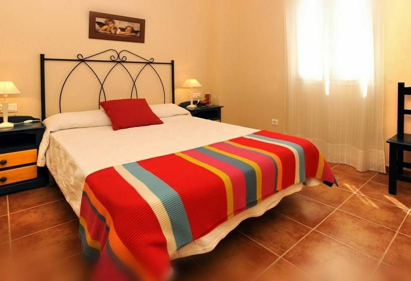 Apartamentos Leo El Faro - Marina