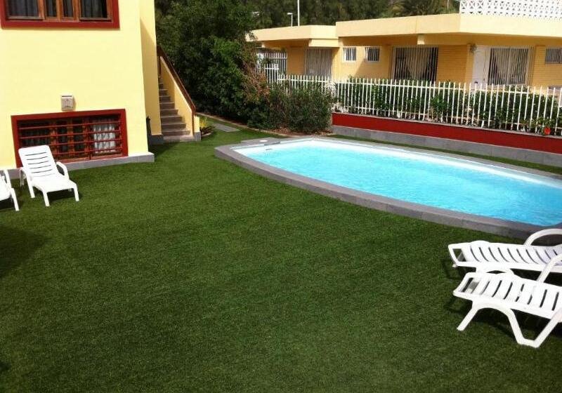 Apartamentos Miami Playa