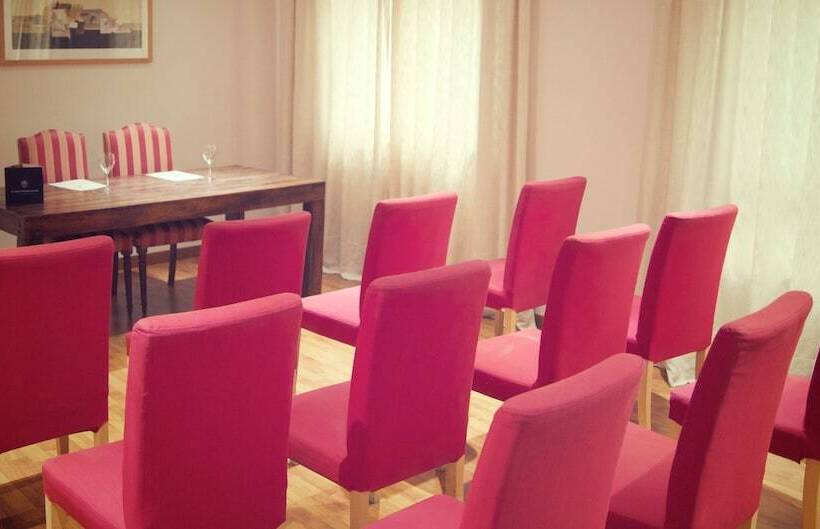 Aparthotel Mm Badajoz