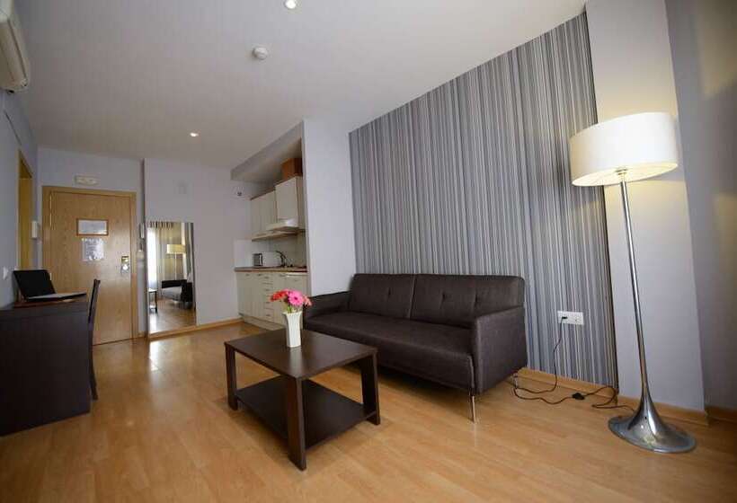 Aparthotel Mm Badajoz