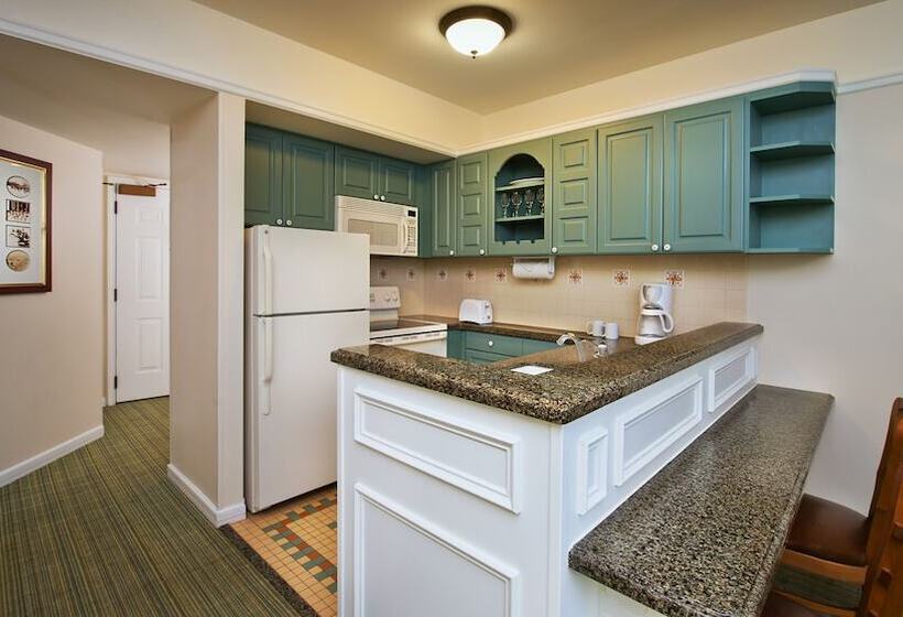 Disney's Saratoga Springs Resort & Spa