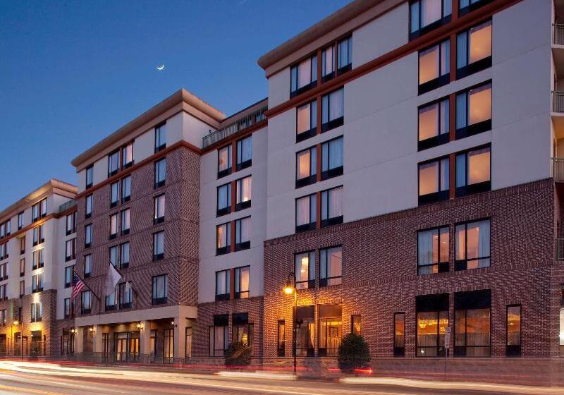 Doubletree By Hilton Hotel Savannah Historic District