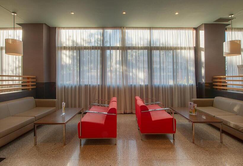 Fuengirola Beach Apartamentos Turisticos