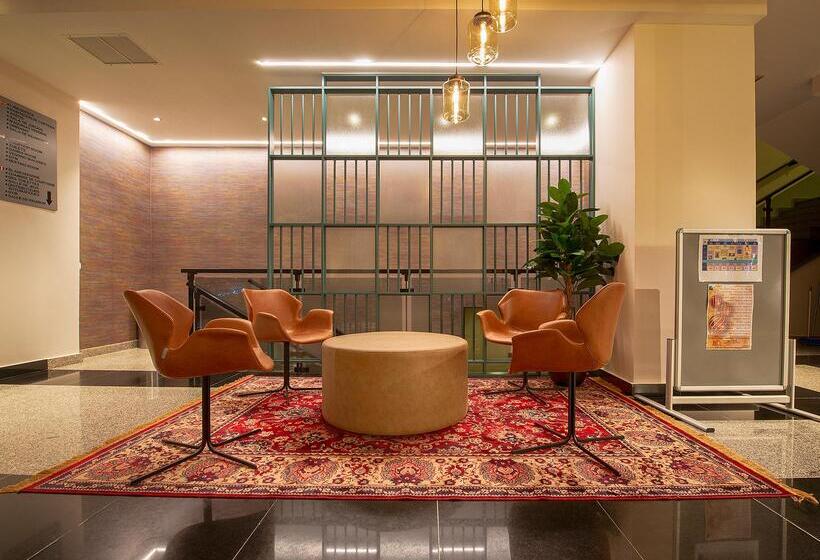 Fuengirola Beach Apartamentos Turisticos