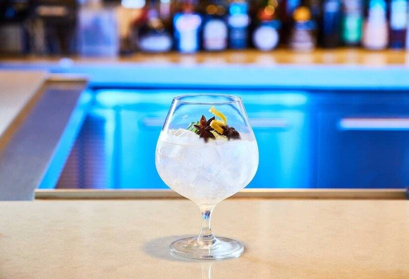 Ac Hotel By Marriott New Orleans French Quarter