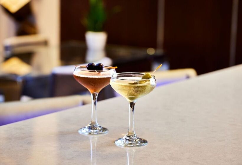 Ac Hotel By Marriott New Orleans French Quarter