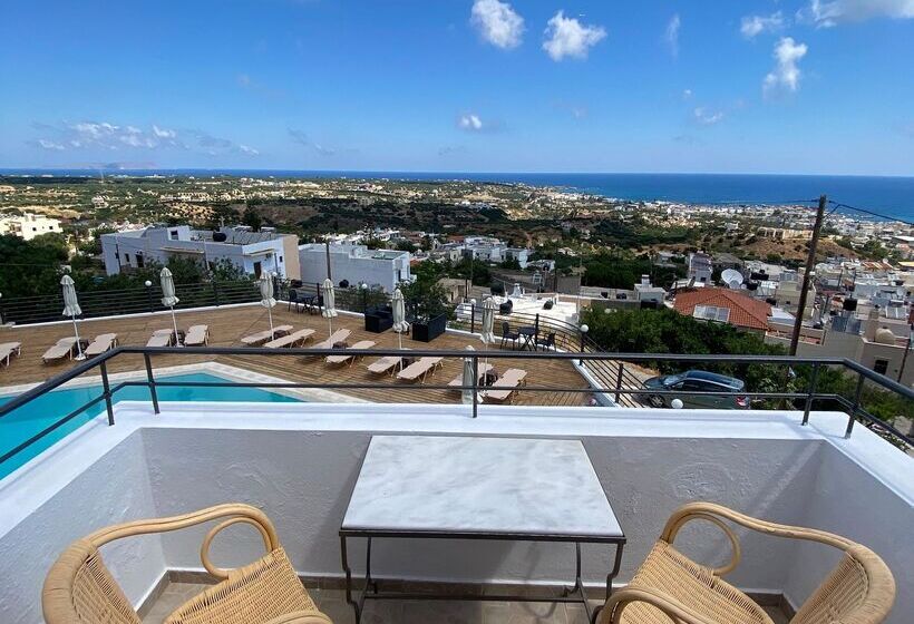 בית מלון כפרי Amazones Village Suites