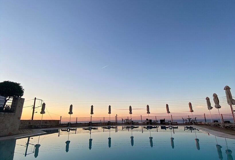 בית מלון כפרי Amazones Village Suites