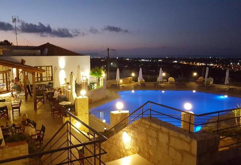 בית מלון כפרי Amazones Village Suites