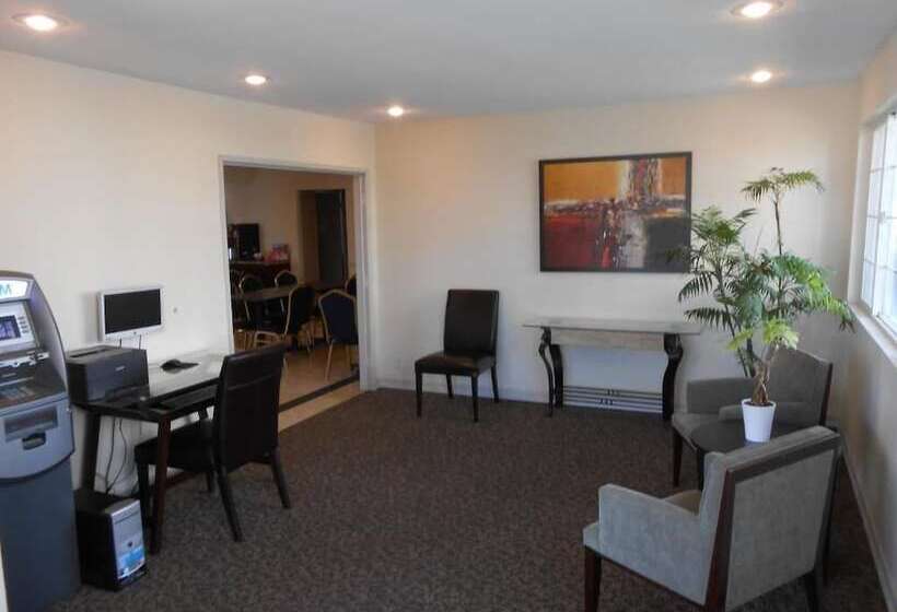 فندق Queens Inn Anaheim