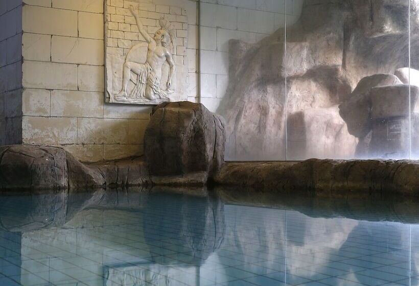 فندق Kapetanios Aqua Resort