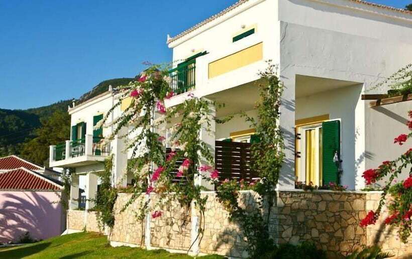 בית מלון כפרי Arion