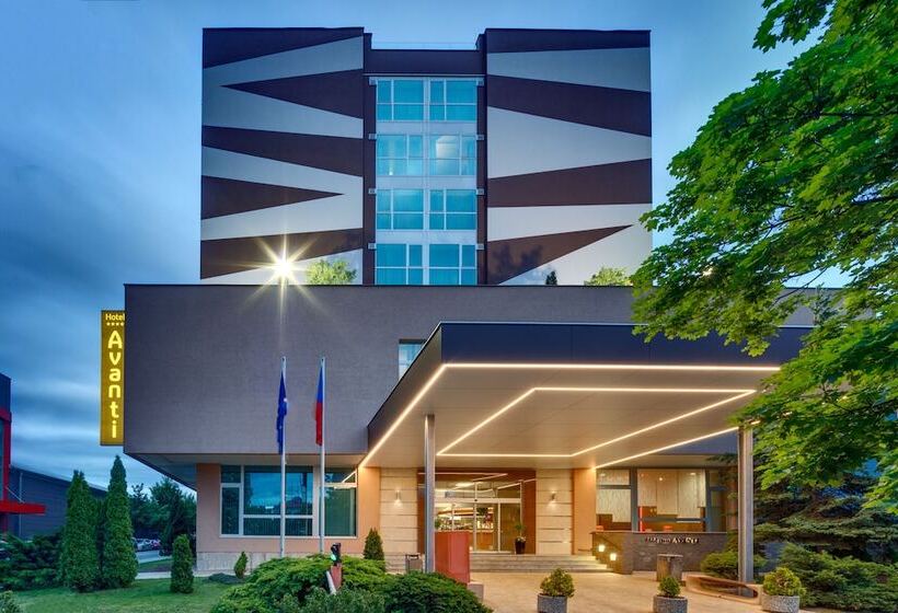 فندق Avanti