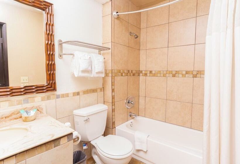 فندق Baja San Diego   A Boutique