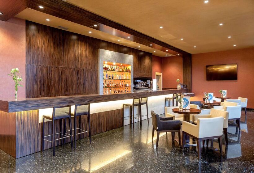 هتل Barcelo Granada Congress