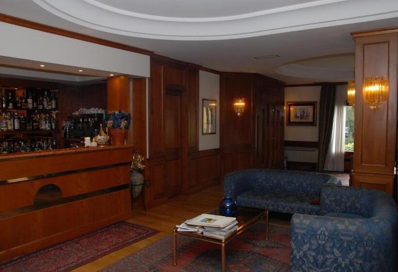 ホテル Benito Al Bosco