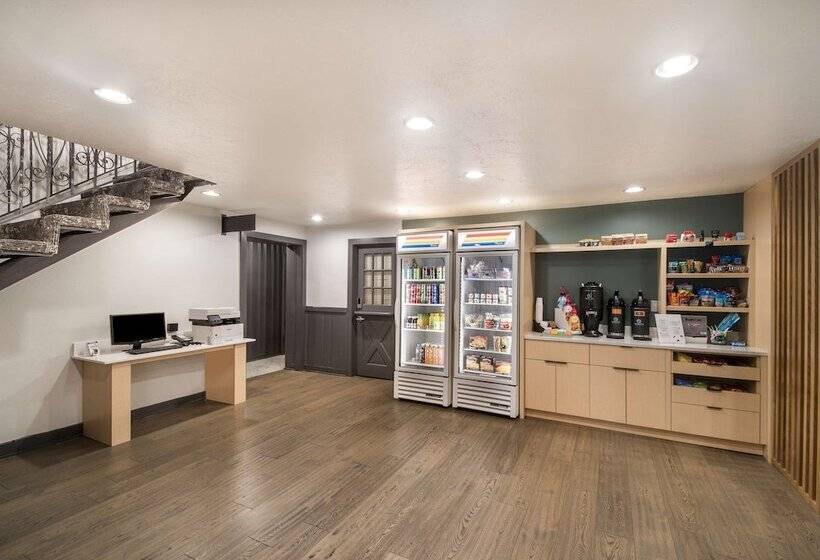 هتل Best Western Portland West Beaverton