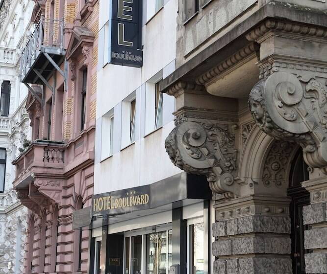 호텔 Boulevard   Superior