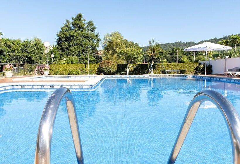 هتل Cabo Festiñanza